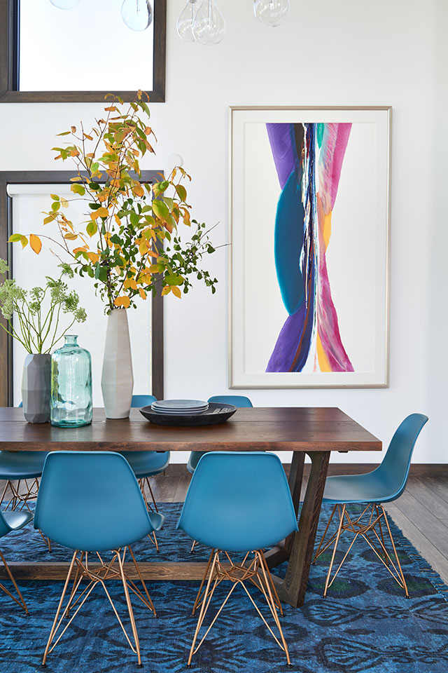 Colorful dining room
